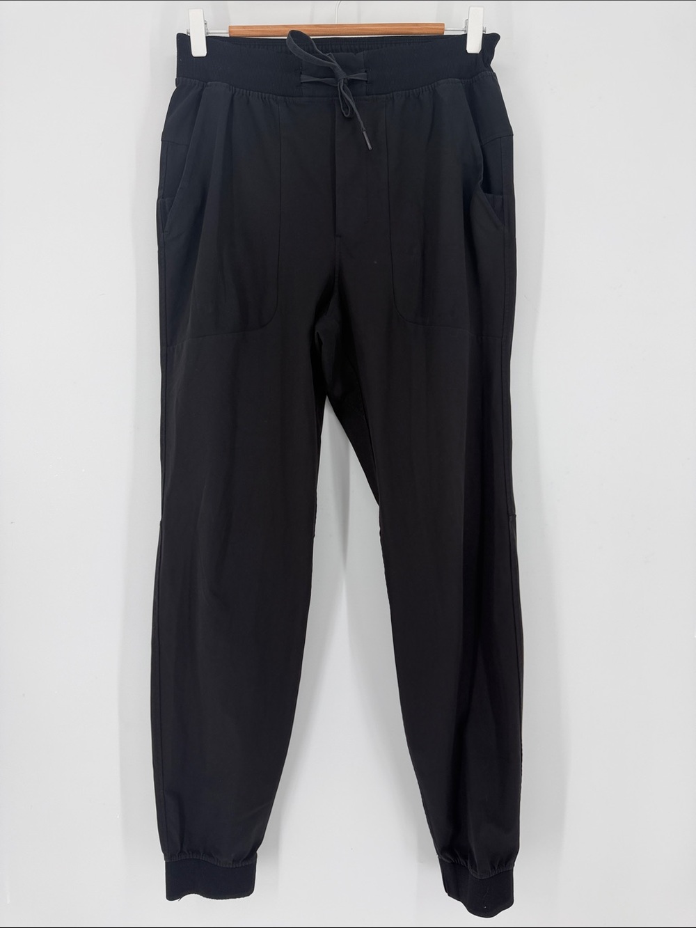 Lululemon ABC Jogger Tall Men’s Medium Black 32” Inseam M5AJNT